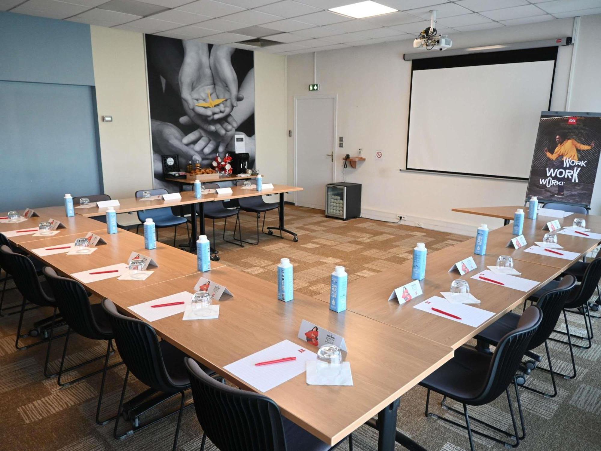 מלון Changé Ibis Laval Le Relais D'Armor מראה חיצוני תמונה